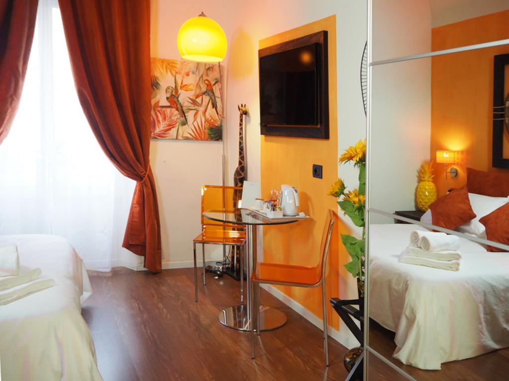 Residenza 54 Hotel Firenze Bagian luar foto